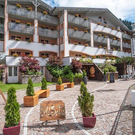 Al Sole Clubresidence Canazei Exterior photo
